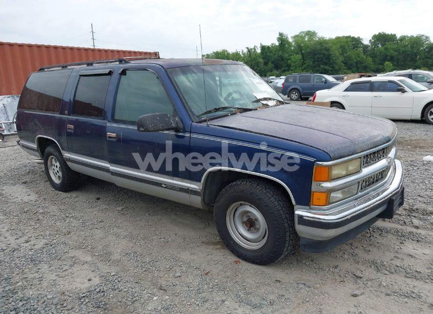 1995 Chevrolet Suburban C1500 (VIN 3GNEC16K5SG112827) main photo
