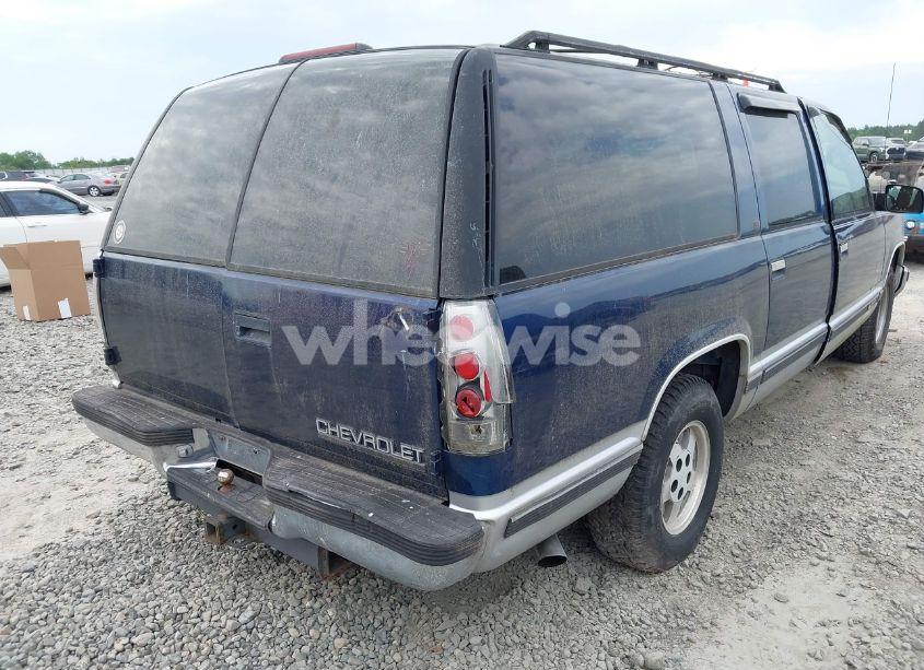 Photo 6 of 1995 Chevrolet Suburban C1500 (VIN 3GNEC16K5SG112827)