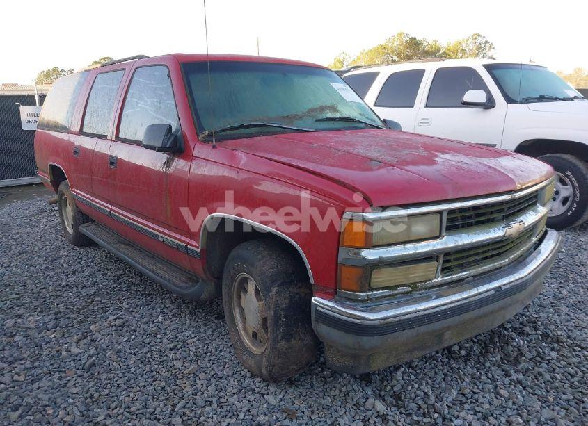 1997 Chevrolet Suburban 1500 (VIN 3GNEC16R1VG150055) main photo