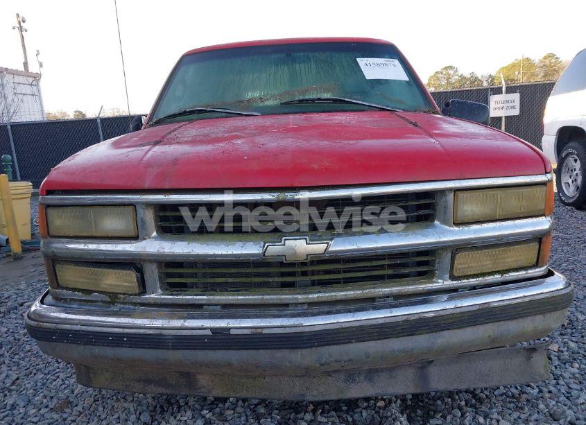 Photo 6 of 1997 Chevrolet Suburban 1500 (VIN 3GNEC16R1VG150055)