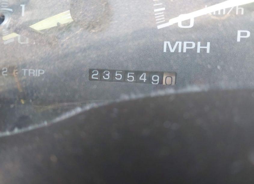 Photo 7 of 1999 Chevrolet Suburban 1500 LT (VIN 3GNEC16R8XG156146)