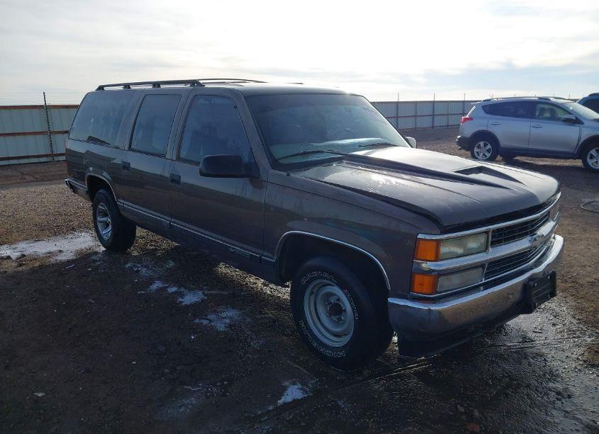 1997 Chevrolet Suburban 1500 (VIN 3GNEC16R9VG144567) main photo