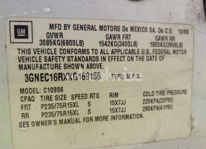 Photo 9 of 1999 Chevrolet Suburban 1500 LT (VIN 3GNEC16RXXG169156)