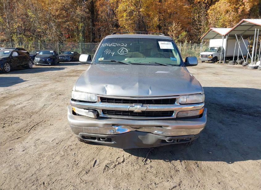 Photo 12 of 2001 Chevrolet Suburban LT (VIN 3GNEC16T01G178614)