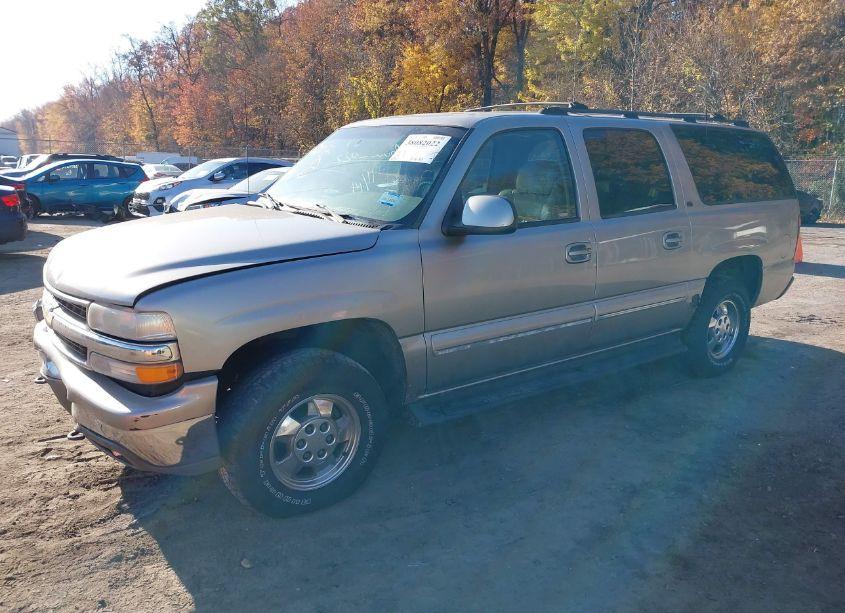 Photo 2 of 2001 Chevrolet Suburban LT (VIN 3GNEC16T01G178614)