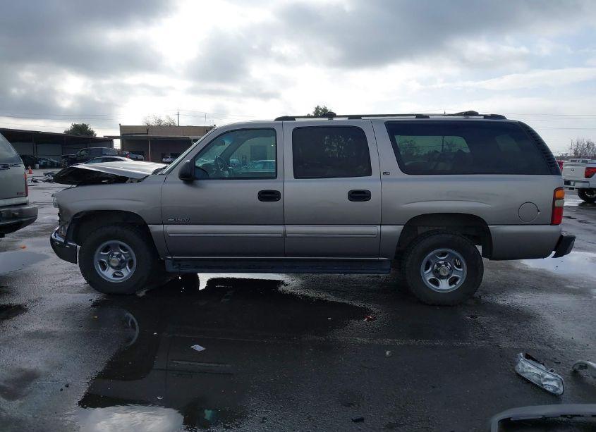 Photo 15 of 2000 Chevrolet Suburban 1500 LS (VIN 3GNEC16T0YG227434)