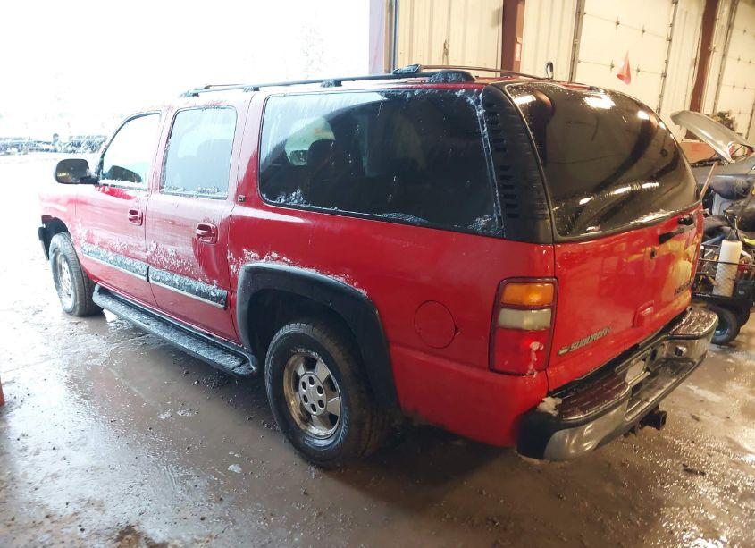 Photo 3 of 2002 Chevrolet Suburban 1500 LT (VIN 3GNEC16T12G100313)