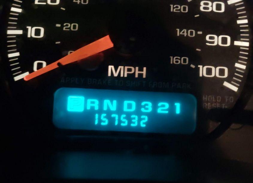 Photo 7 of 2002 Chevrolet Suburban 1500 LT (VIN 3GNEC16T12G100313)