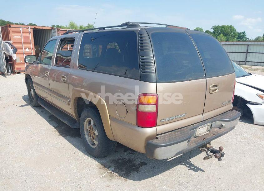 Photo 3 of 2001 Chevrolet Suburban 1500 LT (VIN 3GNEC16T21G214738)