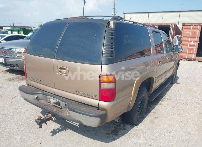 Photo 4 of 2001 Chevrolet Suburban 1500 LT (VIN 3GNEC16T21G214738)