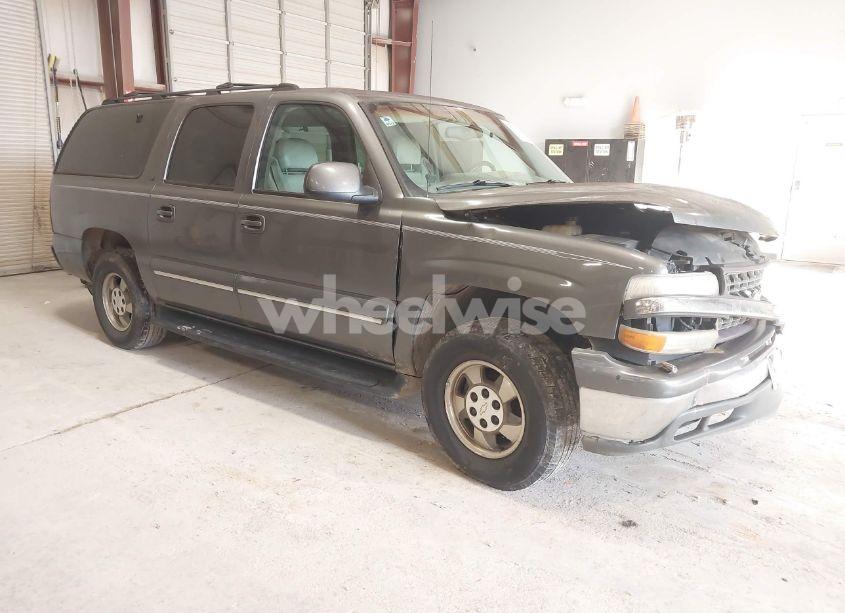 2001 Chevrolet Suburban 1500 LT (VIN 3GNEC16T21G222550) main photo