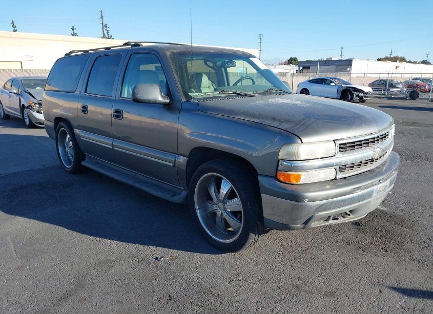 2001 Chevrolet Suburban 1500 LT (VIN 3GNEC16T31G136406) main photo