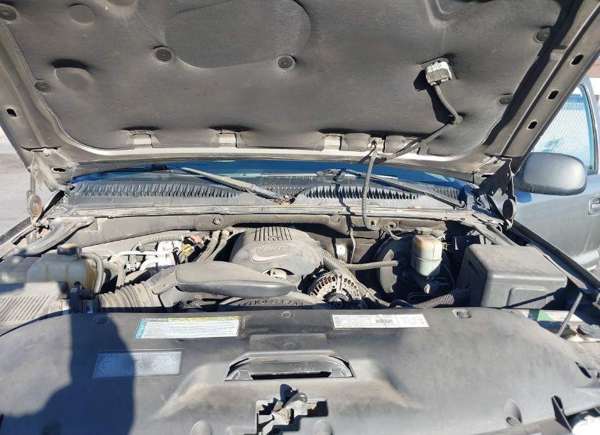 Photo 10 of 2001 Chevrolet Suburban 1500 LT (VIN 3GNEC16T31G136406)