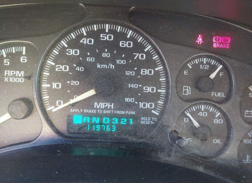 Photo 7 of 2001 Chevrolet Suburban 1500 LT (VIN 3GNEC16T31G136406)