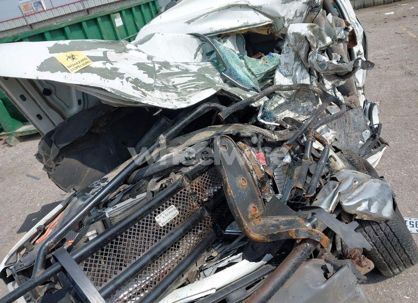 Photo 10 of 2001 Chevrolet Suburban 1500 LS (VIN 3GNEC16T41G247854)