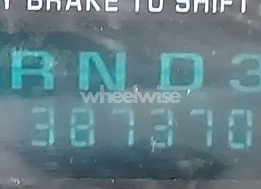 Photo 15 of 2001 Chevrolet Suburban 1500 LS (VIN 3GNEC16T41G272060)