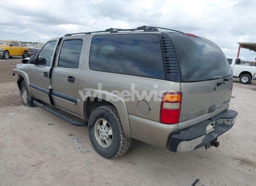 Photo 3 of 2001 Chevrolet Suburban 1500 LS (VIN 3GNEC16T41G272060)
