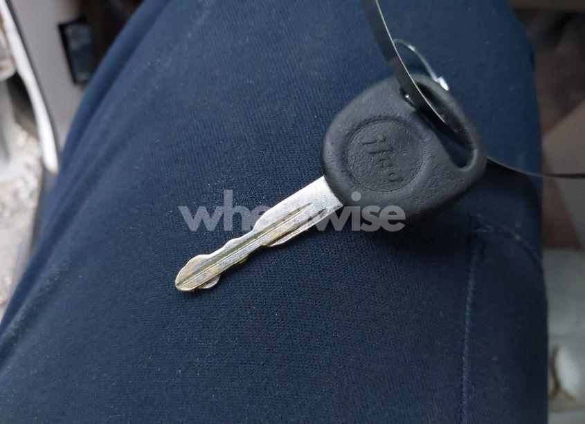 Photo 11 of 2000 Chevrolet Suburban 1500 LS (VIN 3GNEC16T4YG222169)