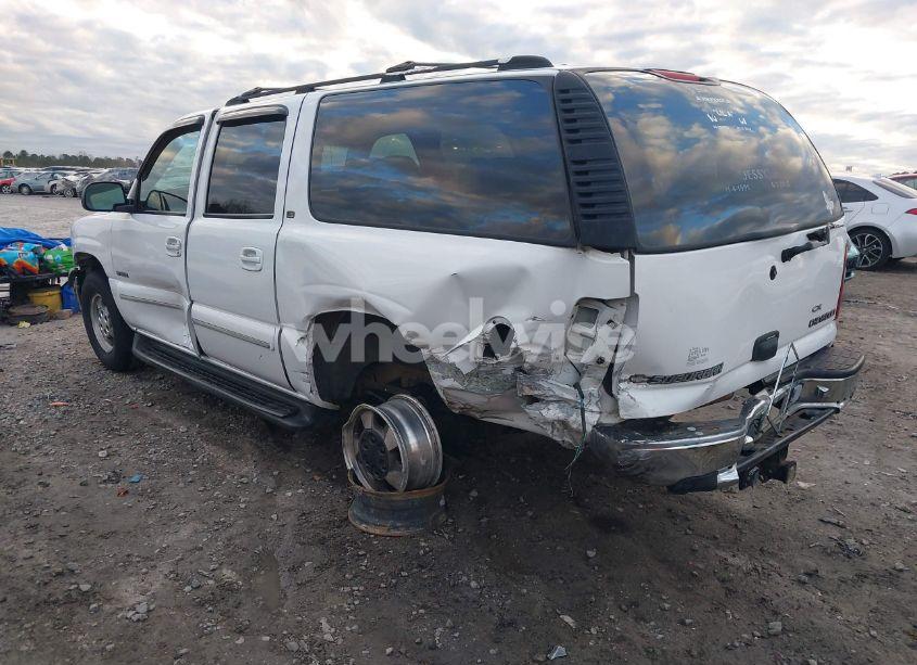 Photo 3 of 2000 Chevrolet Suburban 1500 LS (VIN 3GNEC16T4YG222169)