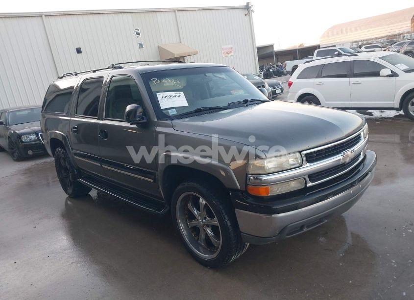 2001 Chevrolet Suburban 1500 LS (VIN 3GNEC16T51G226348) main photo
