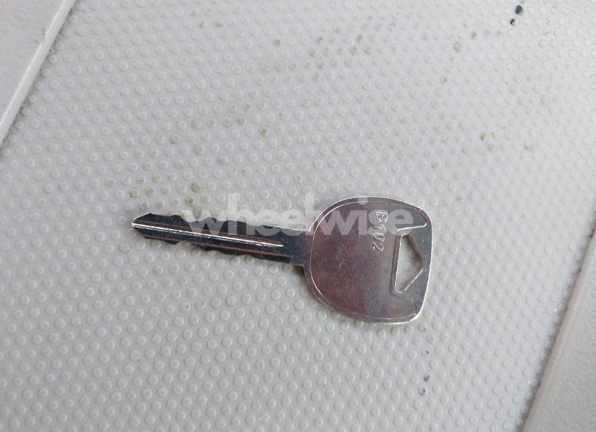 Photo 11 of 2001 Chevrolet Suburban 1500 LS (VIN 3GNEC16T51G226348)