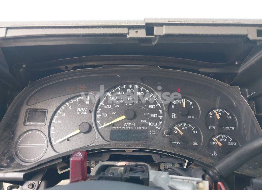 Photo 7 of 2001 Chevrolet Suburban 1500 LS (VIN 3GNEC16T51G226348)