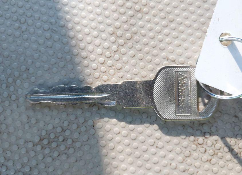 Photo 11 of 2001 Chevrolet Suburban 1500 LS (VIN 3GNEC16T61G279303)