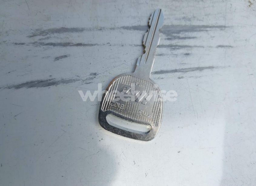 Photo 11 of 2001 Chevrolet Suburban 1500 LT (VIN 3GNEC16T81G216977)