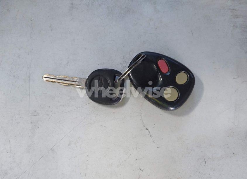 Photo 11 of 2003 Chevrolet Suburban 1500 LS (VIN 3GNEC16T83G166374)