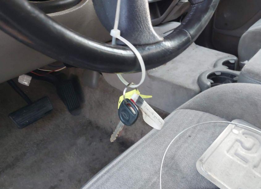 Photo 11 of 2003 Chevrolet Suburban 1500 LS (VIN 3GNEC16T83G218618)