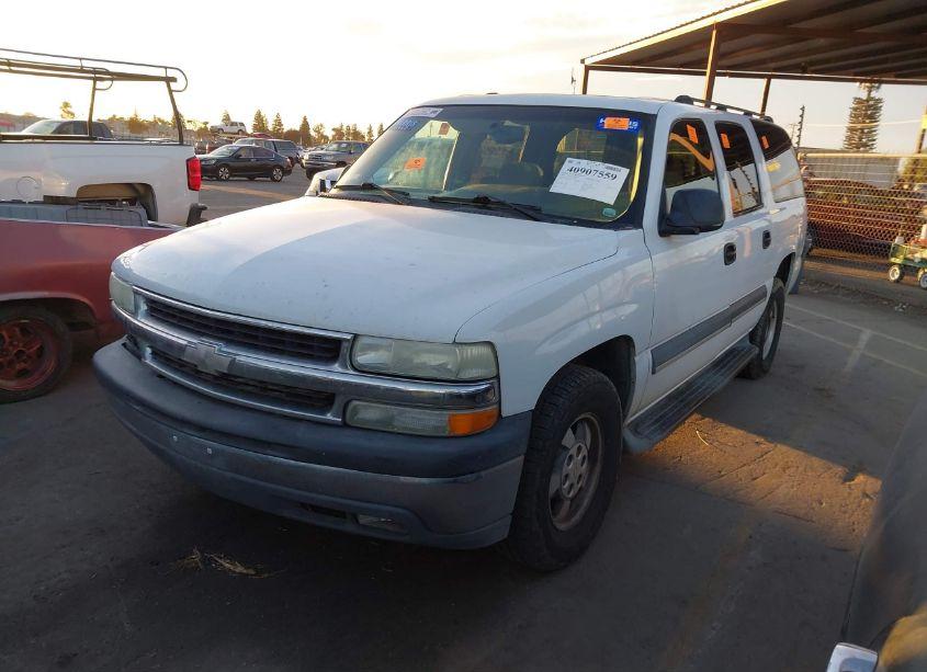 Photo 2 of 2003 Chevrolet Suburban 1500 LS (VIN 3GNEC16T83G218618)
