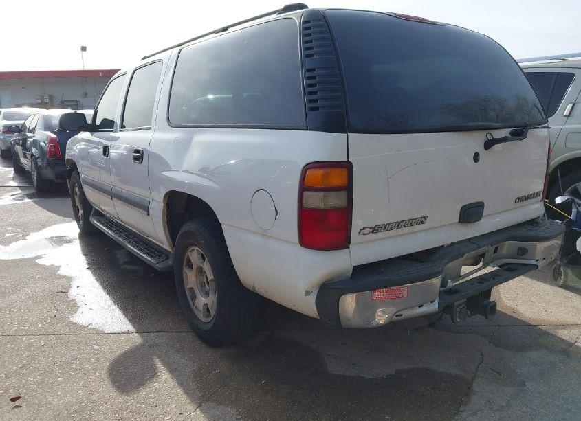 Photo 3 of 2003 Chevrolet Suburban 1500 LS (VIN 3GNEC16T93G111562)