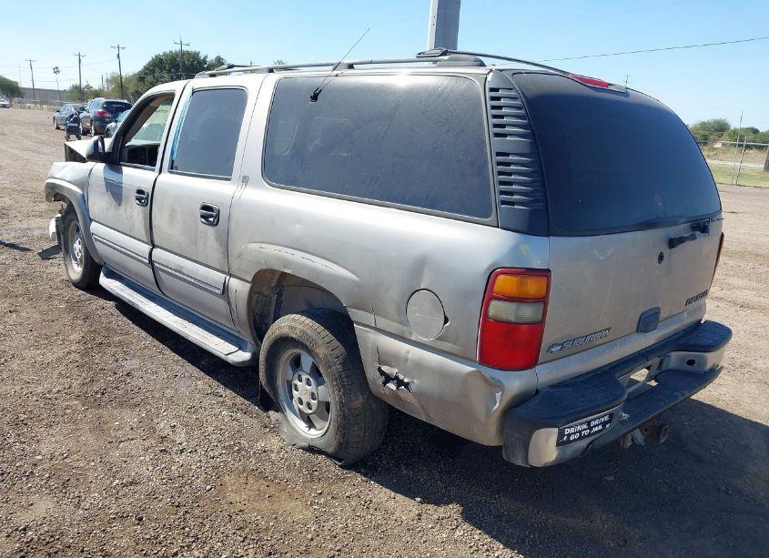 Photo 3 of 2001 Chevrolet Suburban 1500 LS (VIN 3GNEC16TX1G267283)