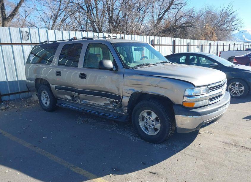2001 Chevrolet Suburban 1500 LS (VIN 3GNEC16TX1G273018) main photo