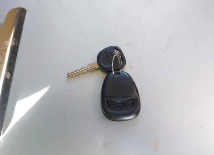 Photo 11 of 2001 Chevrolet Suburban 1500 LS (VIN 3GNEC16TX1G273018)