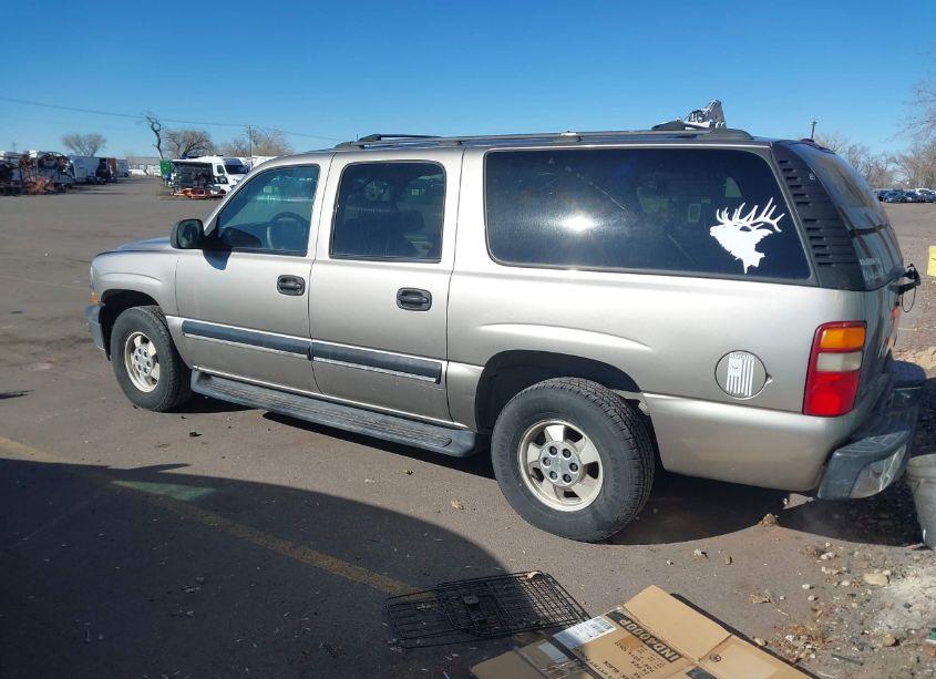 Photo 3 of 2001 Chevrolet Suburban 1500 LS (VIN 3GNEC16TX1G273018)