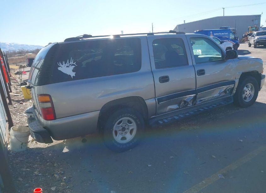 Photo 4 of 2001 Chevrolet Suburban 1500 LS (VIN 3GNEC16TX1G273018)