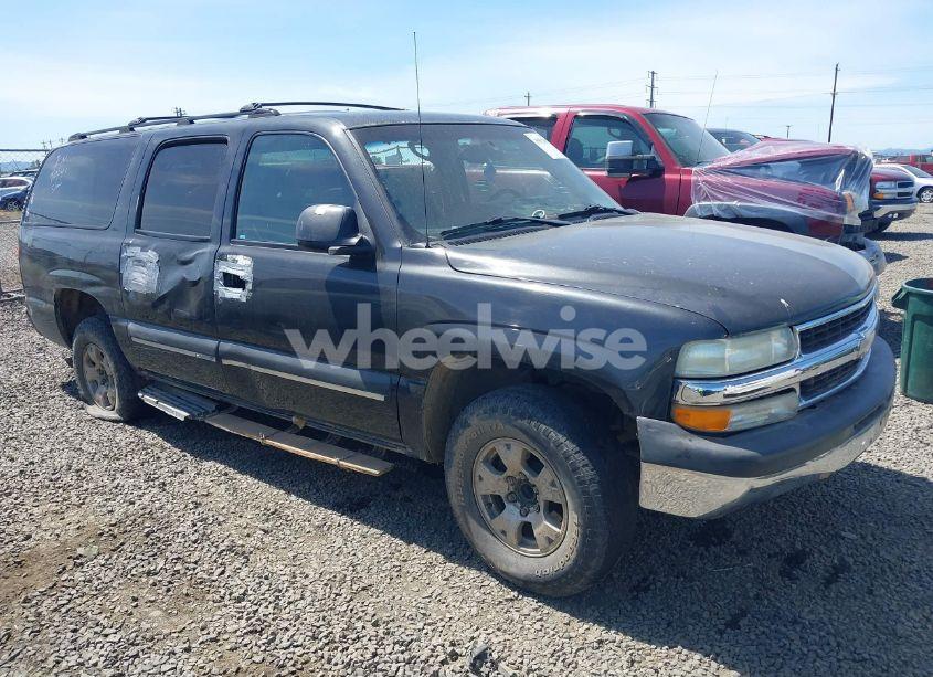 2003 Chevrolet Suburban 1500 LS (VIN 3GNEC16TX3G312371) main photo