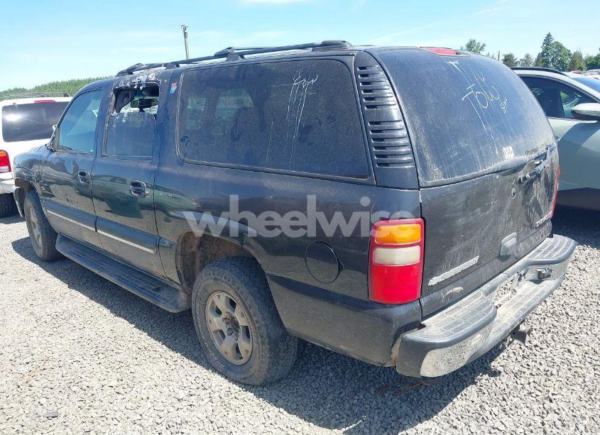 Photo 3 of 2003 Chevrolet Suburban 1500 LS (VIN 3GNEC16TX3G312371)