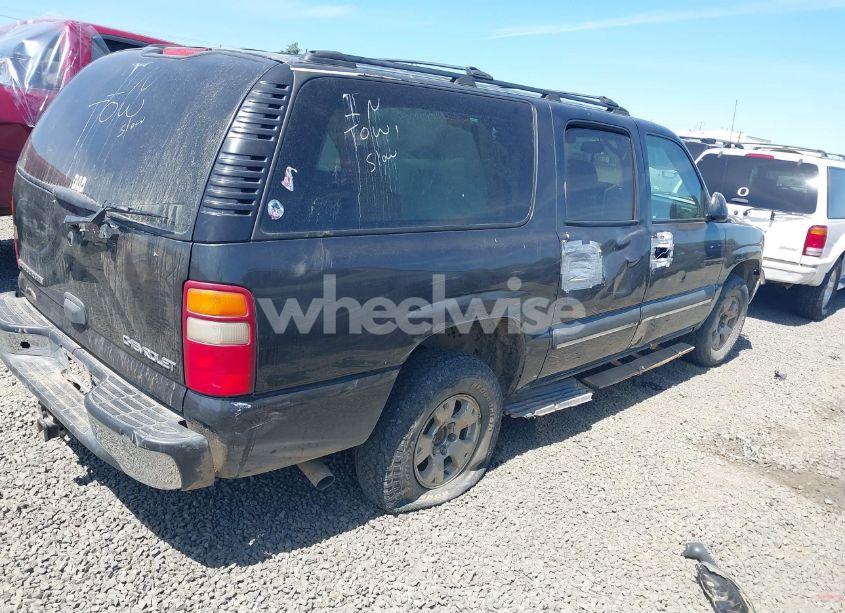 Photo 4 of 2003 Chevrolet Suburban 1500 LS (VIN 3GNEC16TX3G312371)