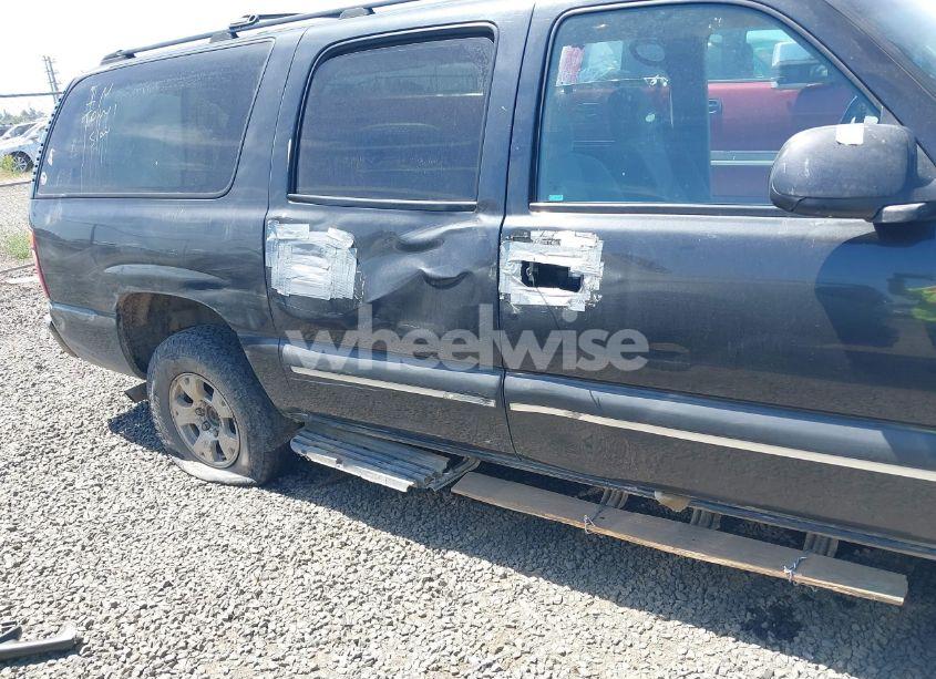 Photo 6 of 2003 Chevrolet Suburban 1500 LS (VIN 3GNEC16TX3G312371)