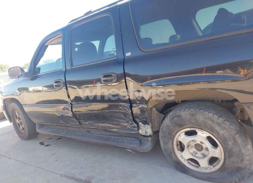 Photo 12 of 2002 Chevrolet Suburban 1500 LS (VIN 3GNEC16Z02G285958)