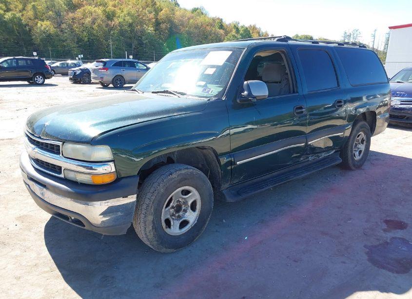 Photo 2 of 2002 Chevrolet Suburban 1500 LS (VIN 3GNEC16Z02G361212)