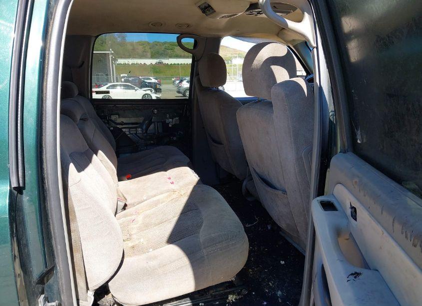 Photo 8 of 2002 Chevrolet Suburban 1500 LS (VIN 3GNEC16Z02G361212)