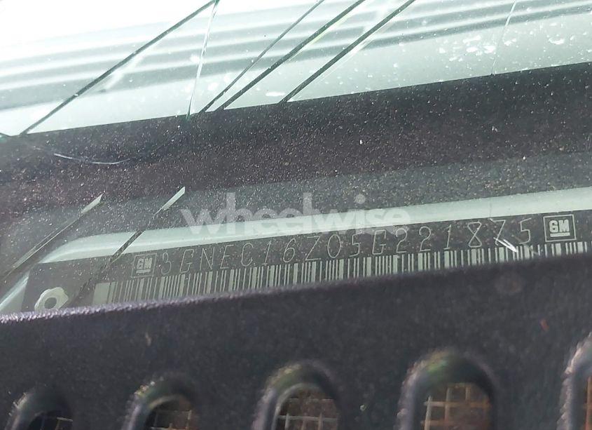 Photo 9 of 2005 Chevrolet Suburban 1500 Z71 (VIN 3GNEC16Z05G221875)