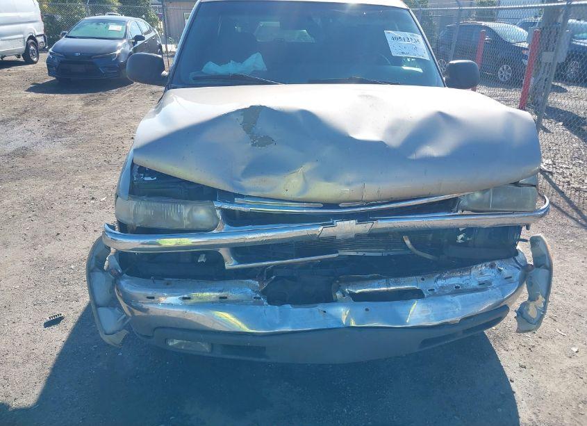 Photo 6 of 2002 Chevrolet Suburban 1500 LS (VIN 3GNEC16Z12G339171)