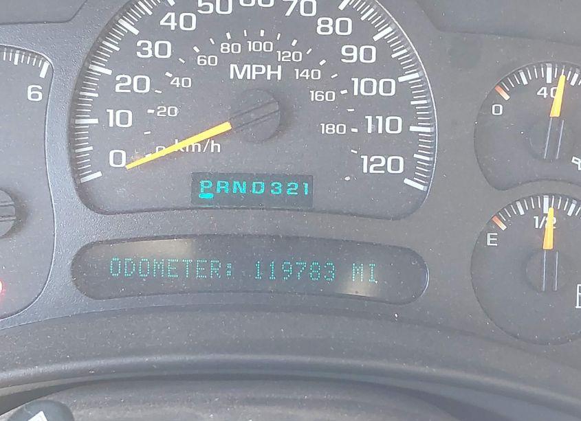 Photo 15 of 2005 Chevrolet Suburban 1500 LS (VIN 3GNEC16Z15G185940)