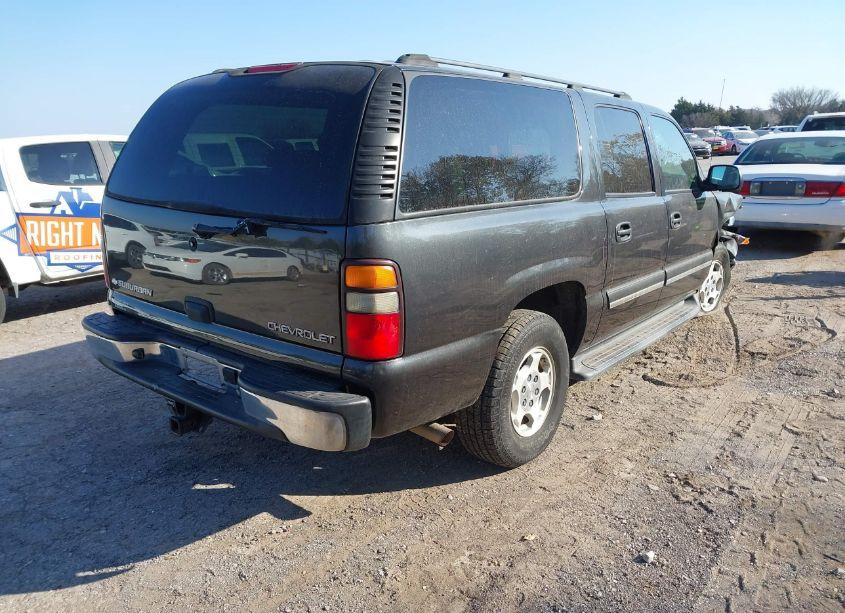 Photo 4 of 2005 Chevrolet Suburban 1500 LS (VIN 3GNEC16Z15G185940)