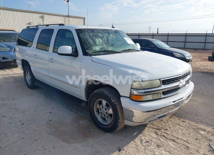 2003 Chevrolet Suburban 1500 LT (VIN 3GNEC16Z23G234625) main photo