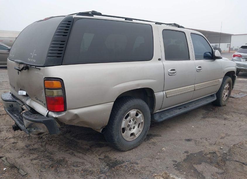 Photo 4 of 2004 Chevrolet Suburban 1500 LT (VIN 3GNEC16Z24G208057)